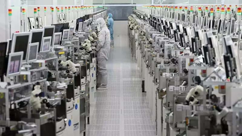 Memory Chip Shortage to Drive Up Smartphone Prices in 2026