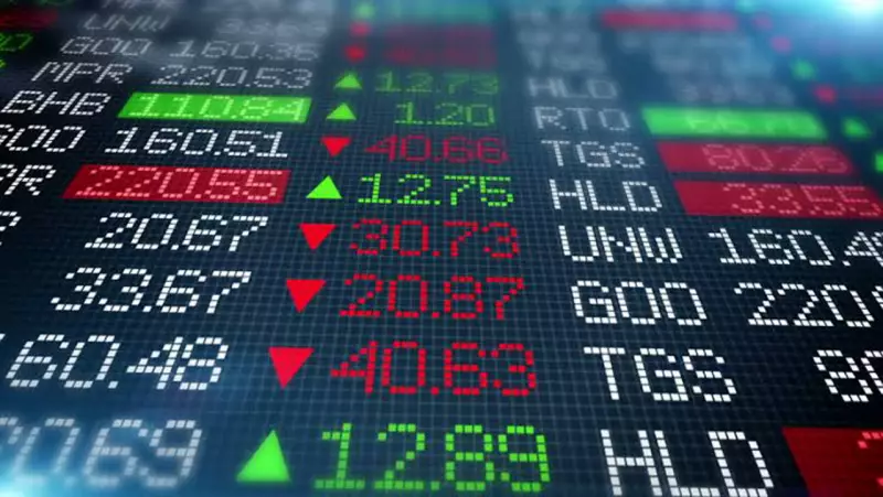 Naira Dips 0.98% to N1,456.72/$ Amid Economic Pressure