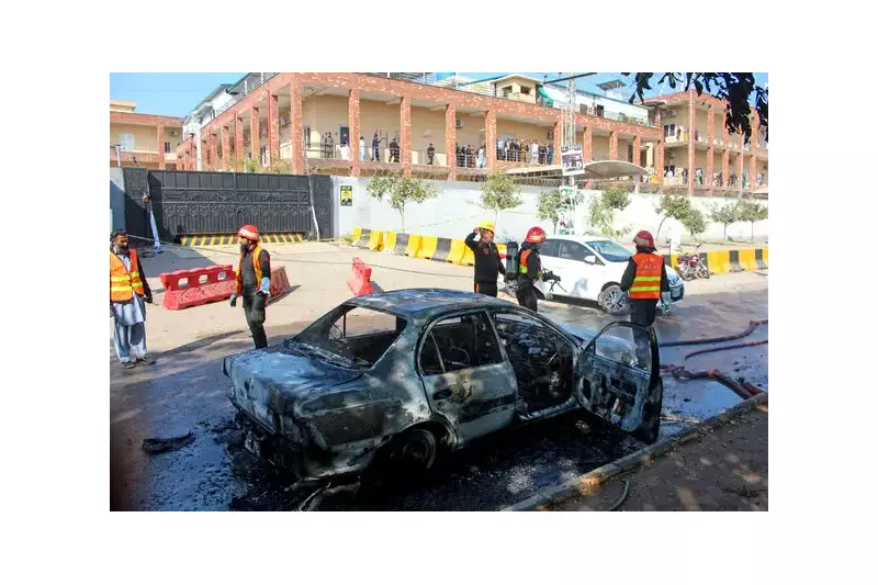 Suicide Bomb Blast Kills 12 Outside Pakistan Court