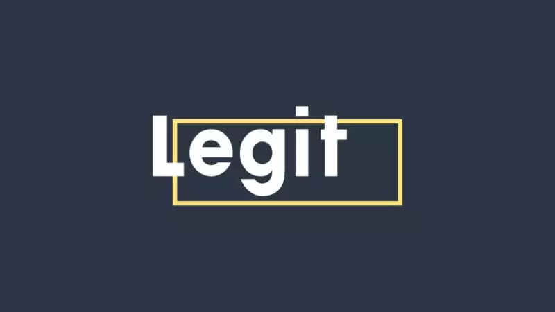 Warren Buffett Steps Down as Berkshire CEO, Keeps Shares