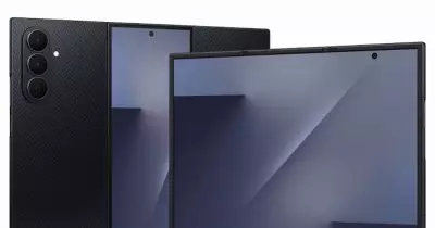 2025 Tech Recap: Foldable Phones, AI Leap & Apple's Polish Dominate