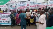 Anambra Residents Storm Government House Over Insecurity, Accuse Monarch of Complicity