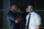Arrow Star David Ramsey Reveals Secret Testicular Cancer Battle and Surgery