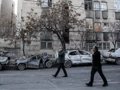 Iran Issues Stern Warnings to Citizens Defying Internet Blackout Amid Strikes