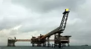 Iran Threatens Gulf Energy Facilities After Israeli Strike on Major Gas Field
