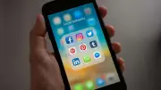 Oxford Study: Heavy Social Media Use Linked to Decline in Youth Wellbeing