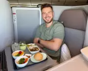Travel Influencer Criticized for Refusing Economy Class Amid Iran War Flight Disruptions