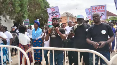 Ndokwa protesters blockade Delta govt house over decades-long blackout