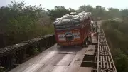 Mooro Bridge Collapse Disrupts Movement, Threatens Food Supply in Kwara