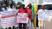 Retired Police Officers in Ogun Protest, Demand Exit from Contributory Pension Scheme