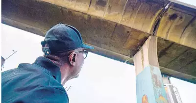 Eko Bridge Closed Indefinitely: Lagos Announces Emergency Repairs and Diversions