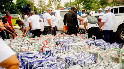Group Feeds 11,000 Needy Residents in Port Harcourt Amid Hardship