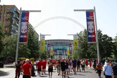 Hull City Team Bus Attacked with Stones and Bottles Before Playoff Final