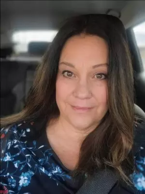 Journalist Probing Jeffrey Epstein Flees US After Alleged Weapon Attack