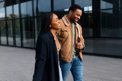Navigating the Talking Stage: Do's and Don'ts for Modern Romance