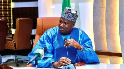 Nigeria Secures $850m for Rural Roads and Agricultural Market Project