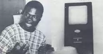 Nigerian Student Built Robot Receptionist in 1971, Called Mad