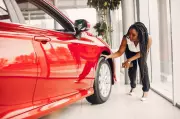 5 Essential Tips to Keep Your New Car Looking Showroom Fresh