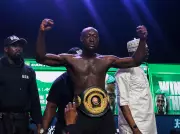 Carter Efe Defeats Portable in Celebrity Boxing Match at Chaos in the Ring 4
