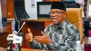 Obi slams EFCC over alleged hospital raid with teargas, endangering patients
