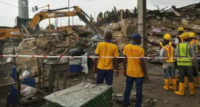 10 rescued from Lagos building collapse in Alakija area