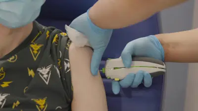 AI-Designed Universal COVID Vaccine Shows Promise in UK Trial