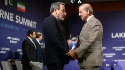 US Temporarily Eases Iran Oil Sanctions Amid Peace Talks