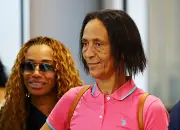 Cape Verde Goalkeeper Vozinha Reunites With Mother at World Cup