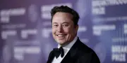 Elon Musk Poised to Become World's First Trillionaire with SpaceX IPO