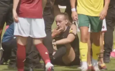 Female Referee Concussed Breaking Up Fight in Friendly Match