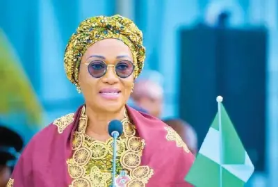 Oluremi Tinubu Pledges to Wear Akwete Fabric if Husband Wins 2027 Election