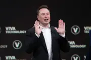 Elon Musk: AI and robots to make humans run out of work, need universal income