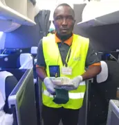 Nigerian cabin cleaner hailed for returning $730 found on passenger's seat