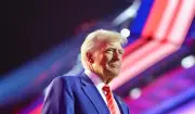 Trump Says US Could Take Over Strait of Hormuz, Demands 20% Reimbursement