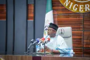 VC Lauds Gov Mohammed for Supporting University