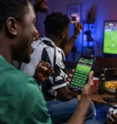 Why Online Betting Attracts Young Sports Fans in Nigeria