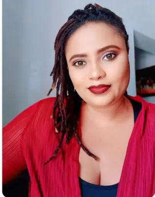 Woman Quits Funerals After Seeing Deceased Aunt at Own Burial