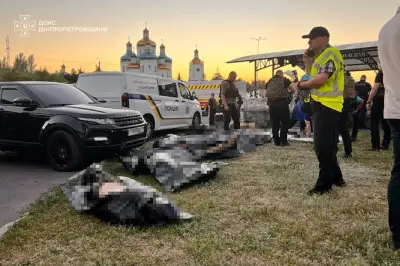 Zelensky Vows Response After Russian Strike on Kryvyi Rih Mall Kills 16