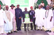 Abia Governor Otti Honours Outgoing Security Chiefs with SUVs