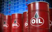 Crude Oil Drops Nearly 9% as Iran, Oman Move to Reopen Strait of Hormuz