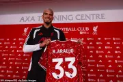 Liverpool sign Barcelona captain Ronald Araujo on loan