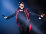 Lionel Richie Hospitalized in ICU for Cardiac Tests